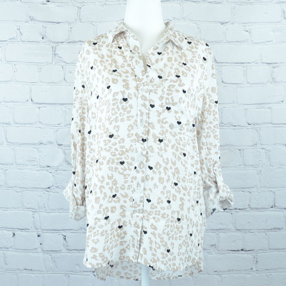 NEW! VELVET HEART Animal & Heart Print Button Up… - Picture 5 of 7